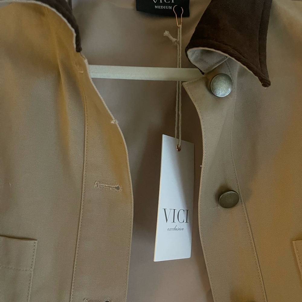 Vici Tan Utility Jacket with Brown Collar - Picture 3 of 4
